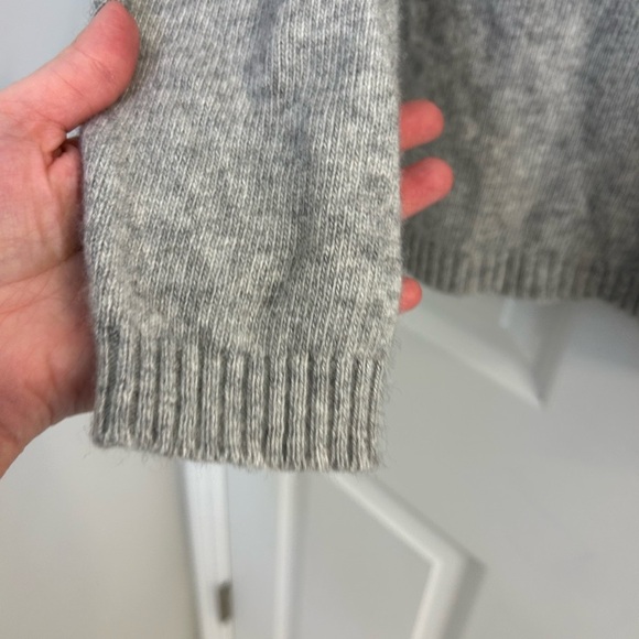 Benedetta B Gray Merino Wool Cashmere Blend Long Sleeve Pullover Sweater M - Picture 2 of 8